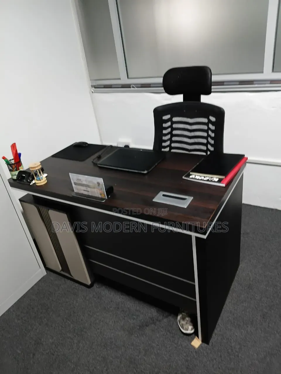 Office Desk Setup