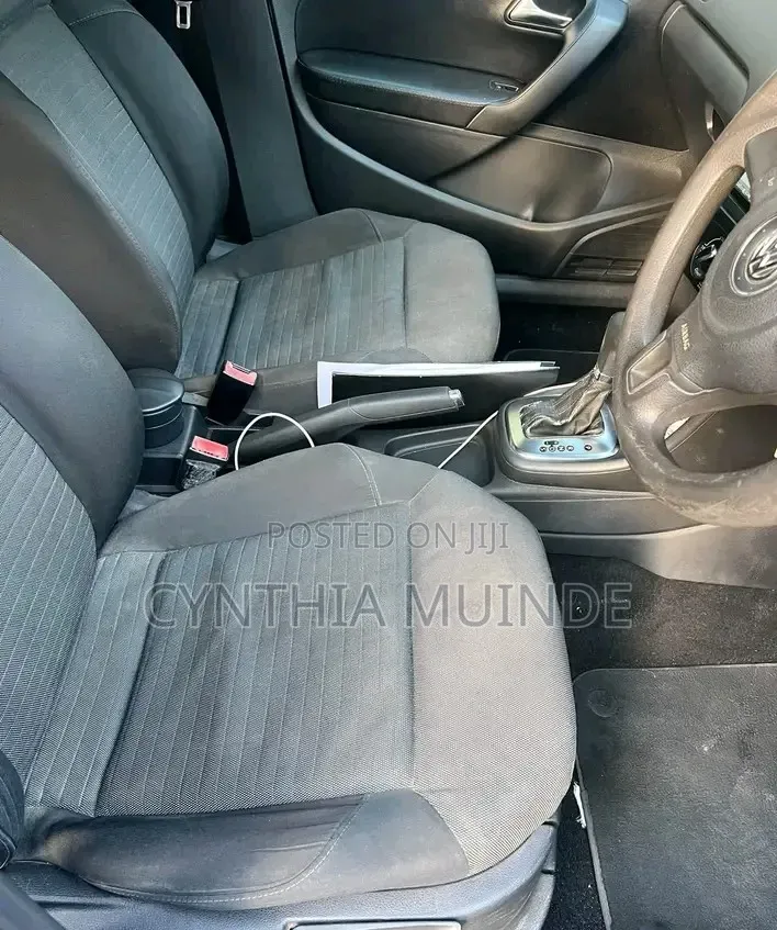 Volkswagen Polo 2010 Blue
