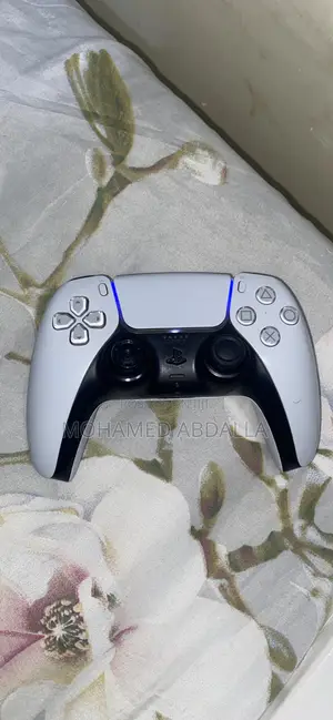 Original PS5 DualSense Wireless Controller – Used, Good Condition