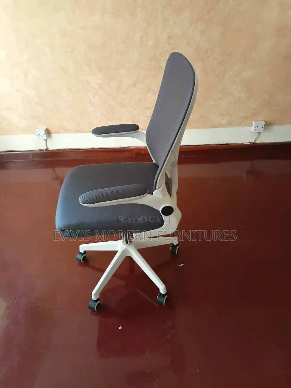 Modern Ergonomic Office Chair