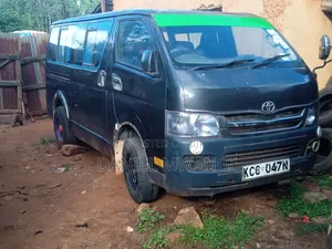 Toyota HiAce 2008 Black