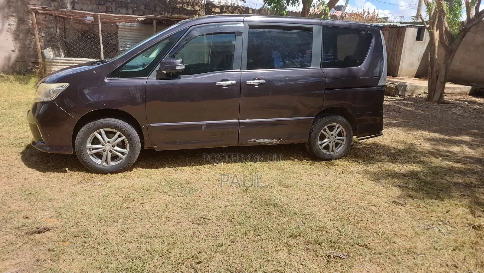 Nissan Serena 2012 Purple