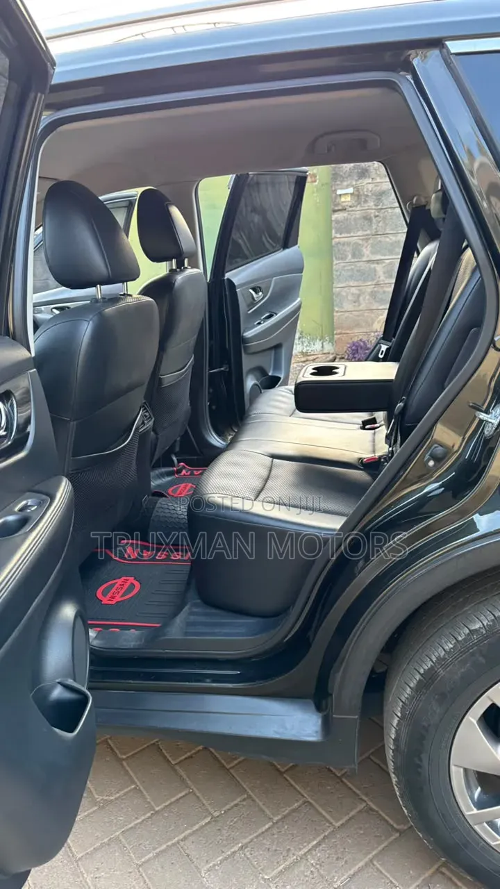 Nissan X-Trail 2017 Black