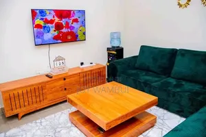 H1-Bedroom Airbnb Unit Ready for Immediate Check-In.