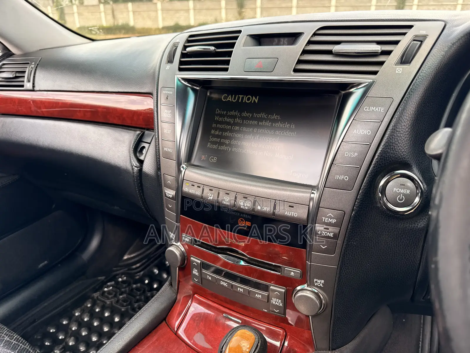 Lexus LS 460 L RWD 2007 White