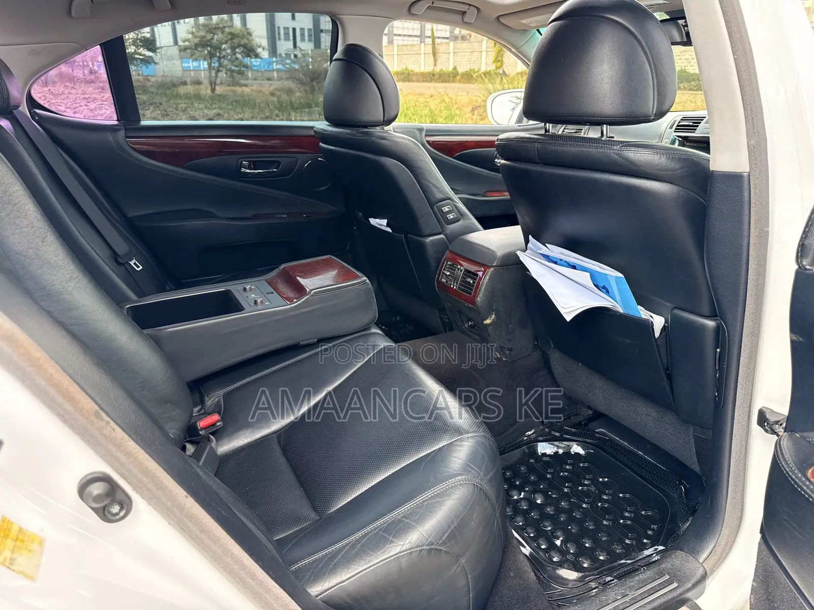 Lexus LS 460 L RWD 2007 White