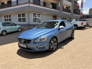 Volvo S60 2014 Blue