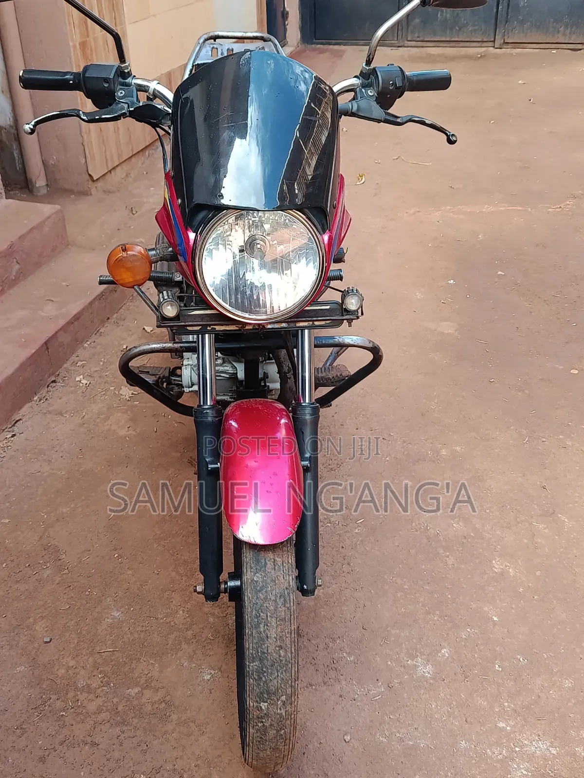 Bajaj Boxer 2019 Red