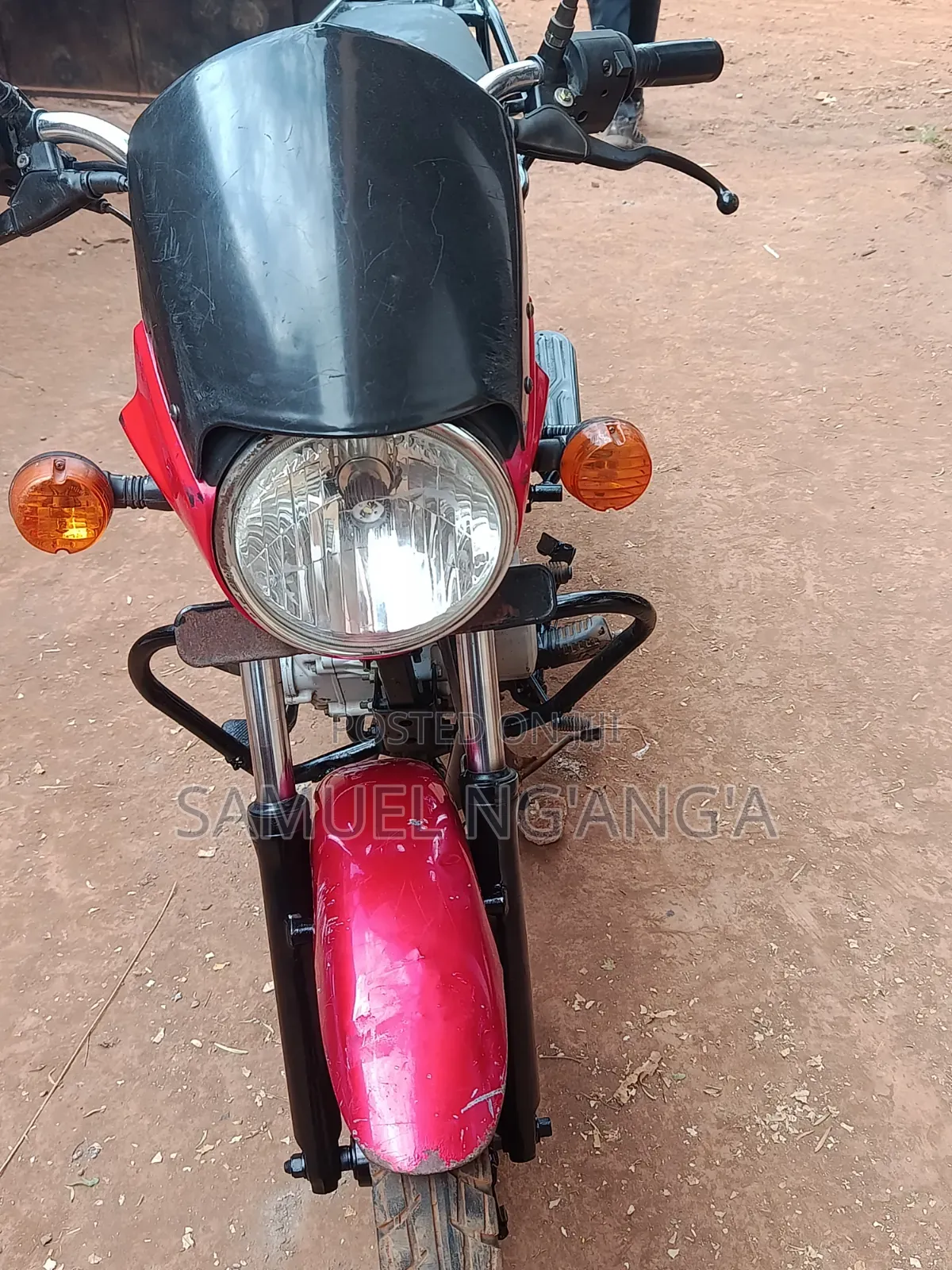Bajaj Boxer 2019 Red