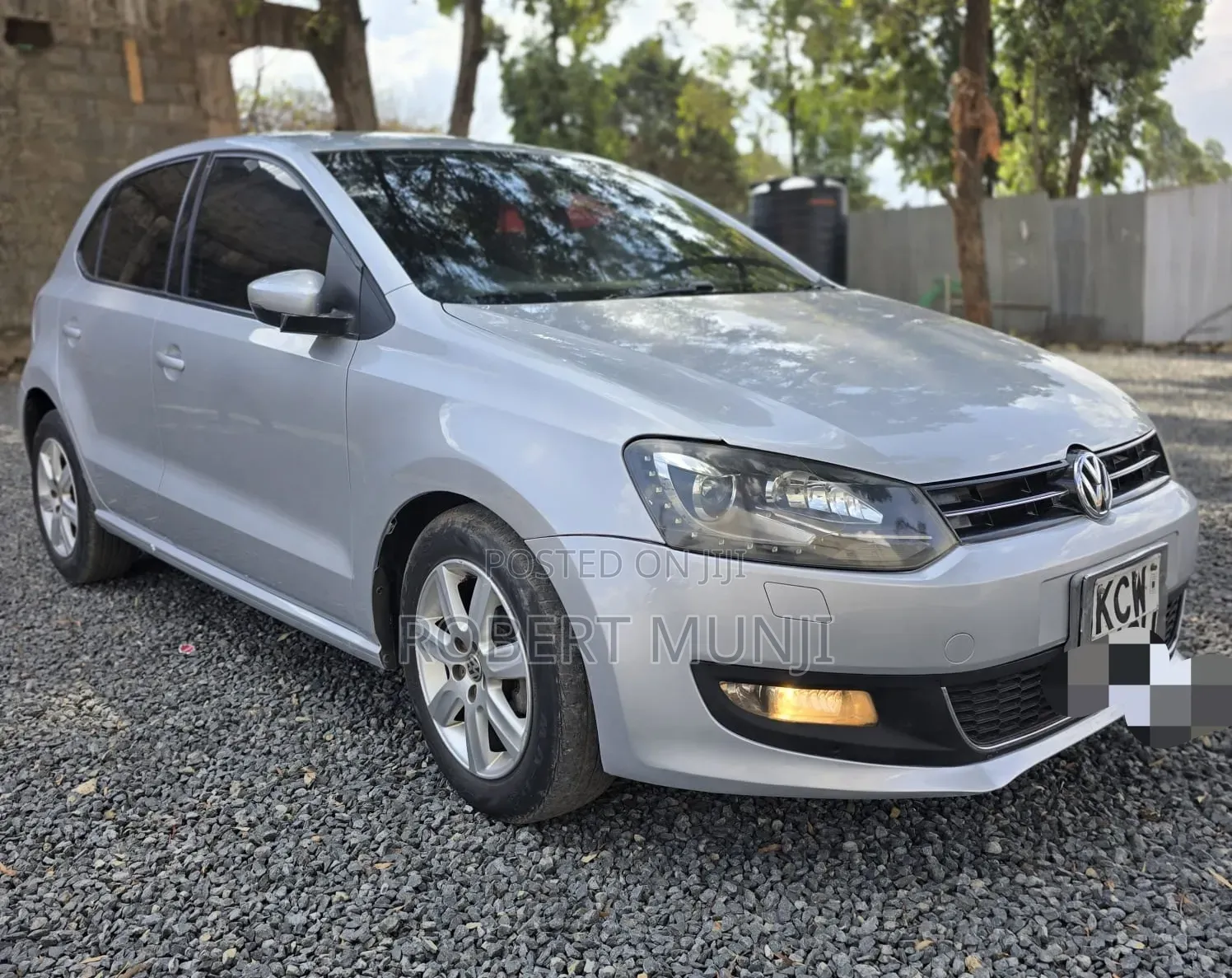Volkswagen Polo 2012 Silver