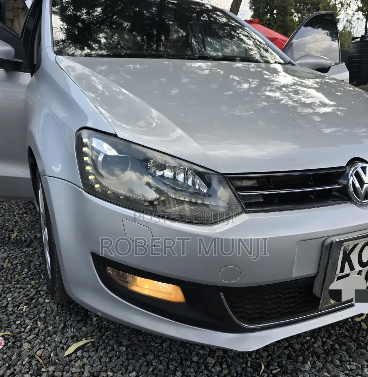 Volkswagen Polo 2012 Silver