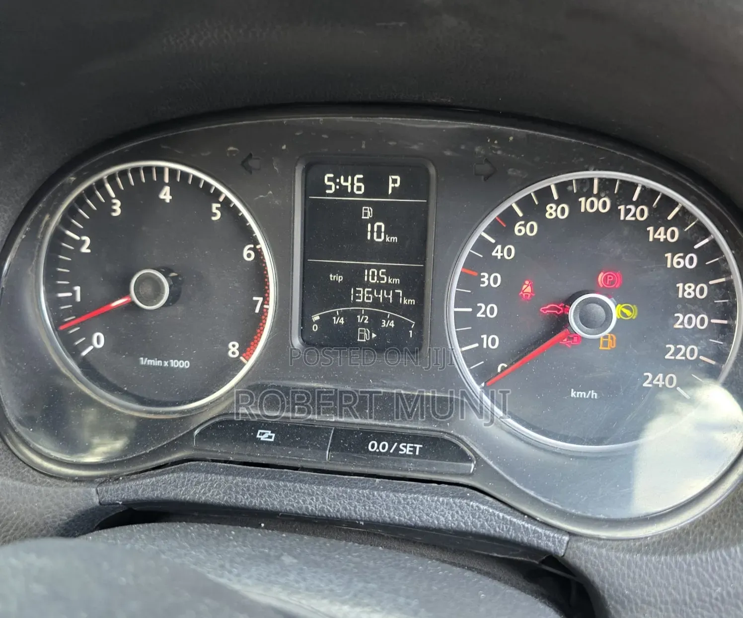 Volkswagen Polo 2012 Silver