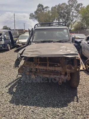 Toyota Land Cruiser 2015 Green