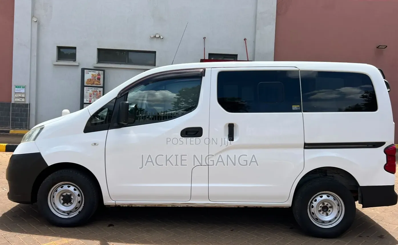 Nissan NV200 S 2016 White