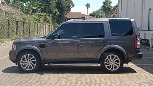 Land Rover Defender 2016 Gray