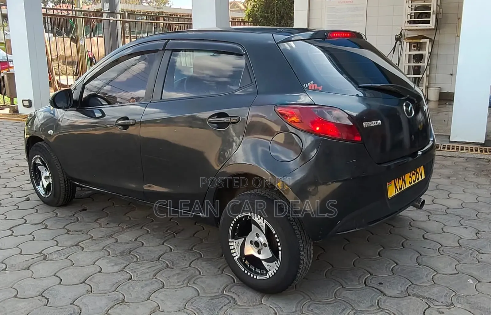 Mazda Demio 2011 Gray