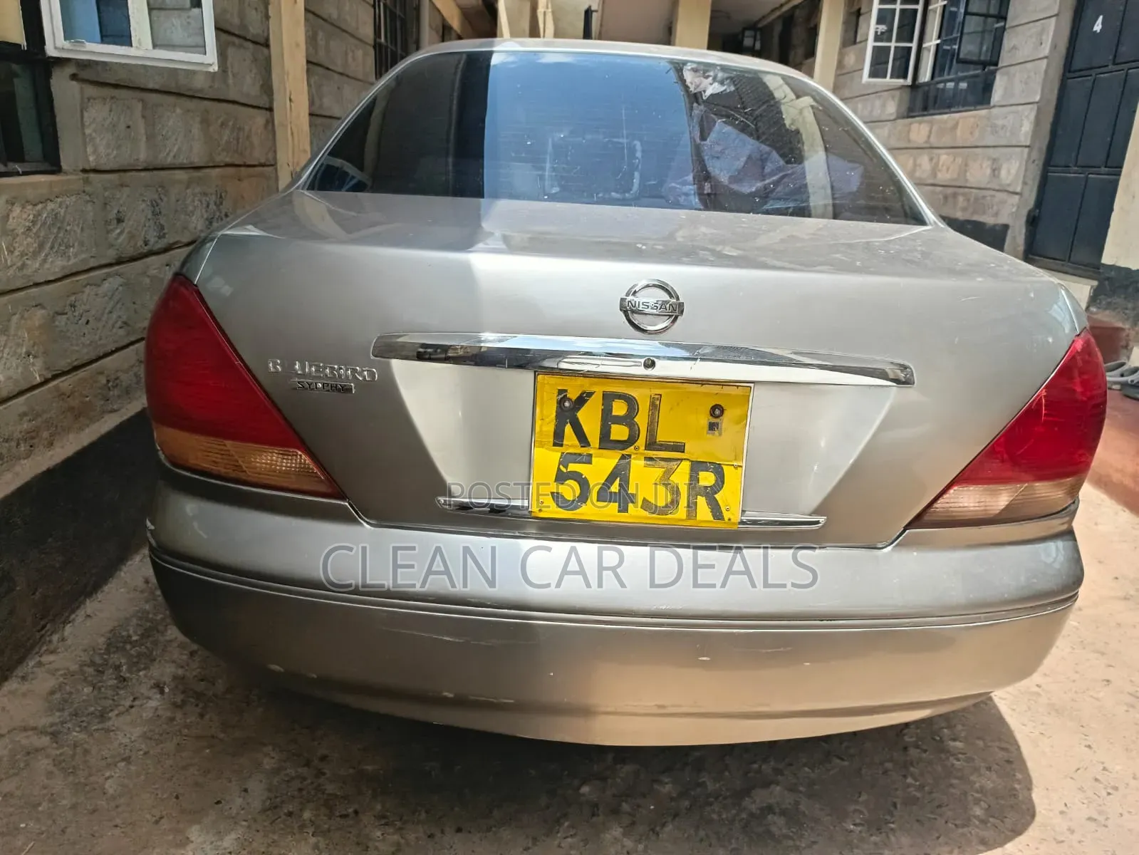 Nissan Bluebird 2003 Silver