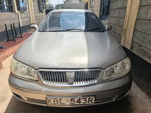 Nissan Bluebird 2003 Silver