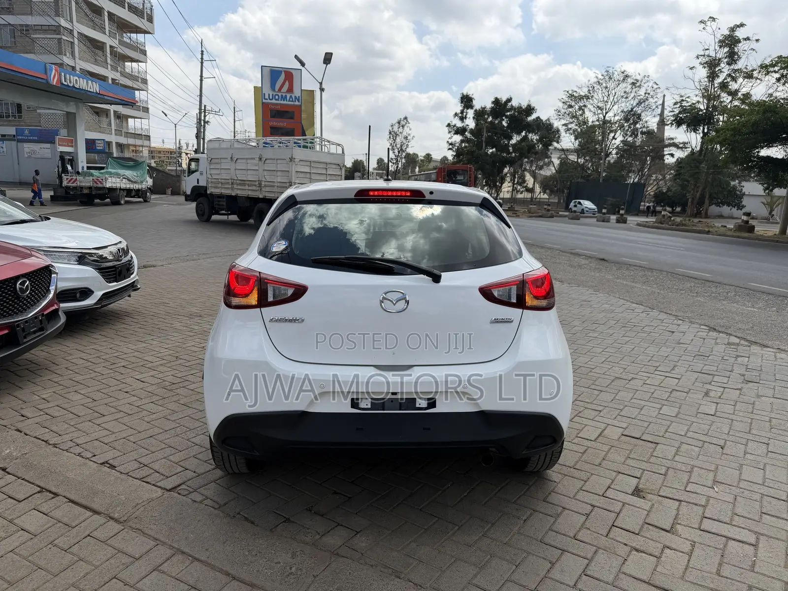 Mazda Demio 2019 White
