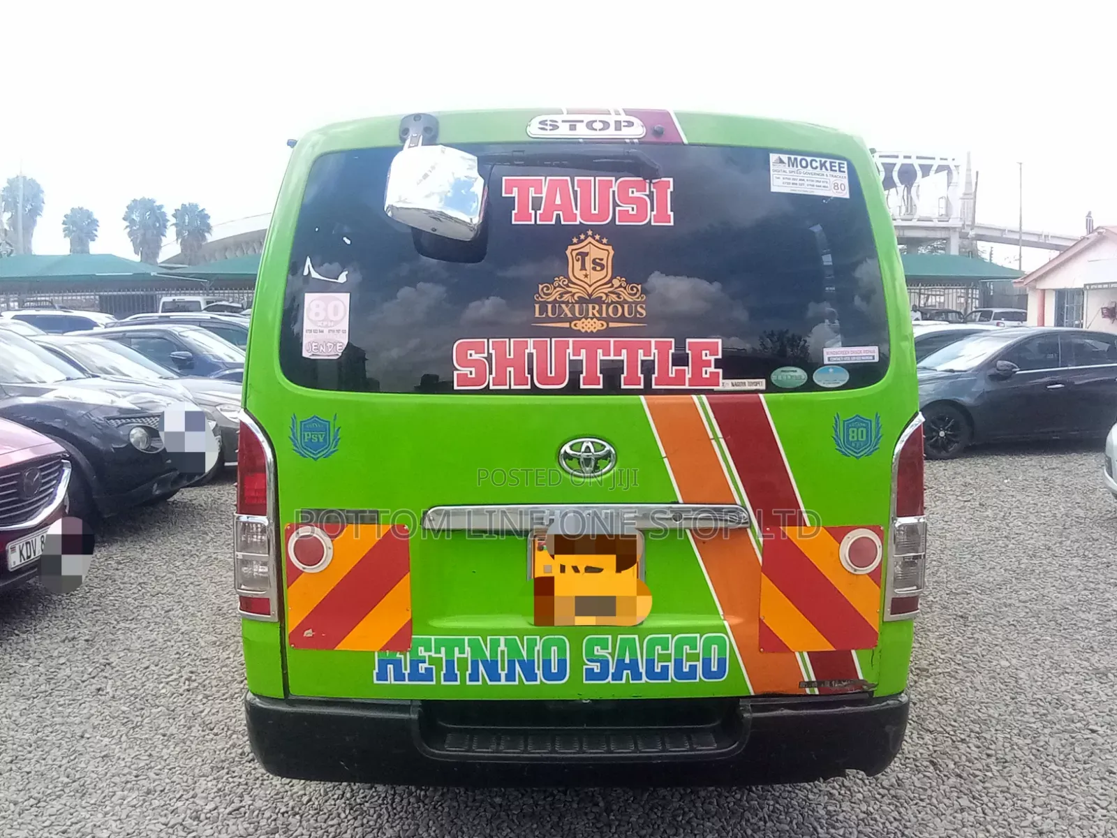 Toyota HiAce 2017 Green