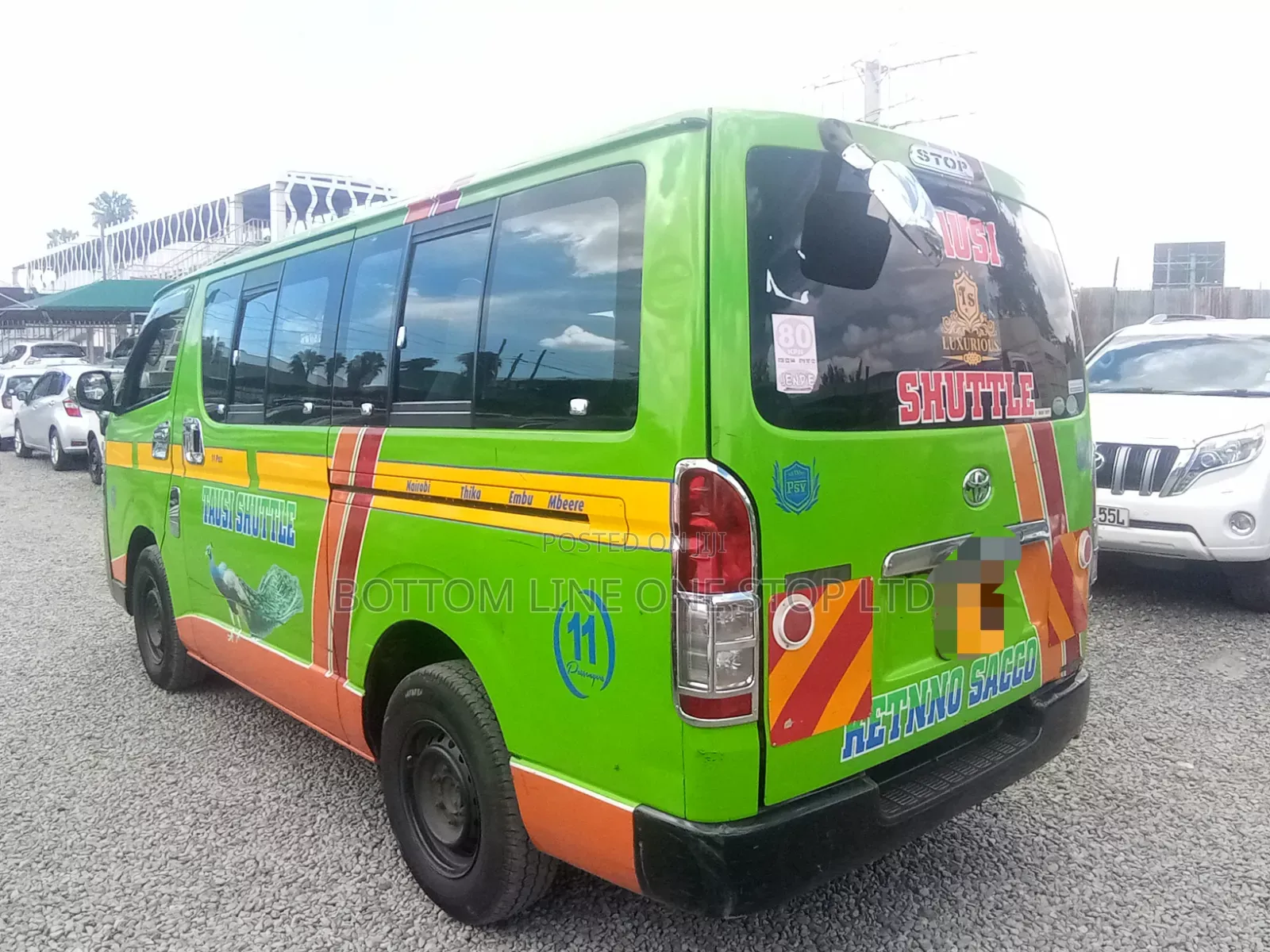 Toyota HiAce 2017 Green