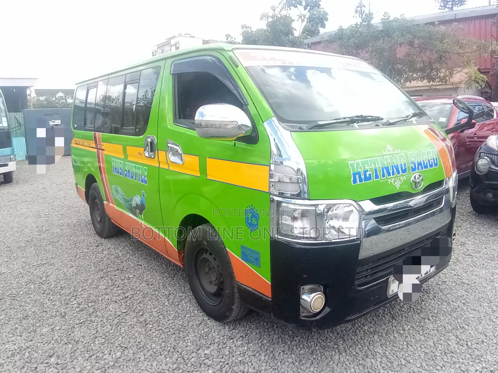 Toyota HiAce 2017 Green
