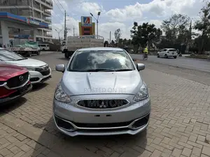Mitsubishi Mirage SE 2019 Silver