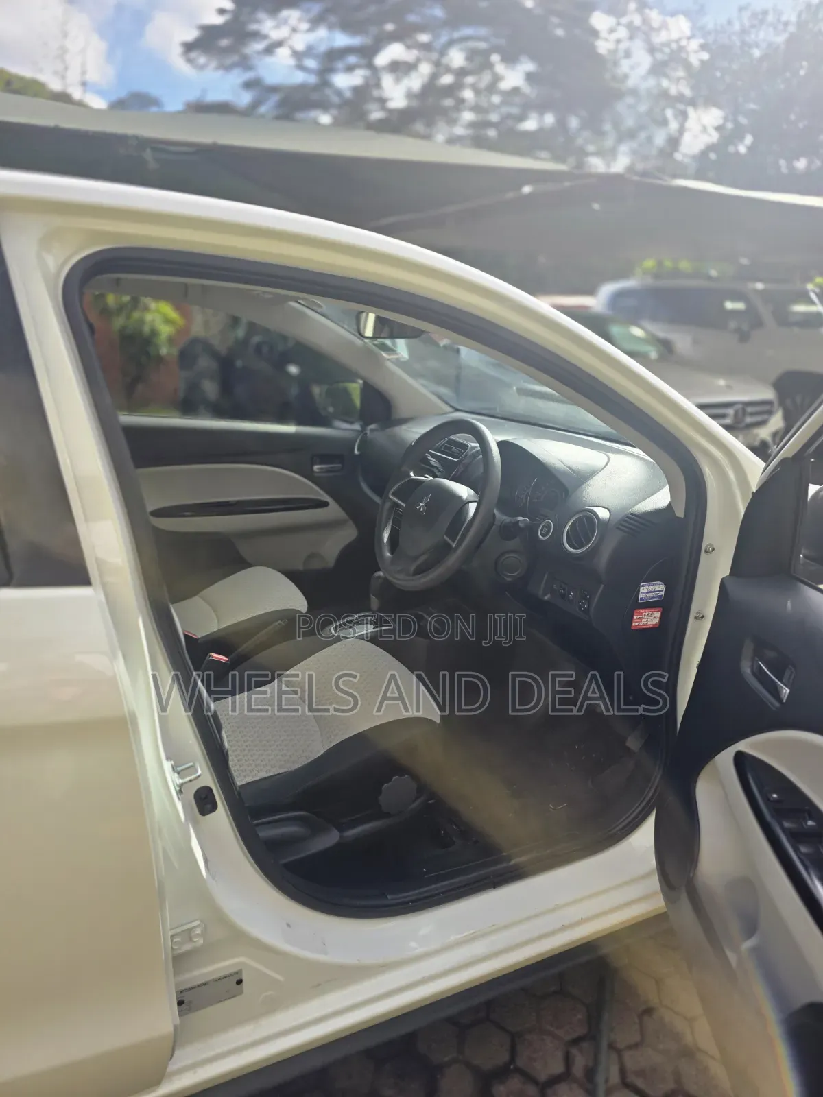 Mitsubishi Mirage 2019 White