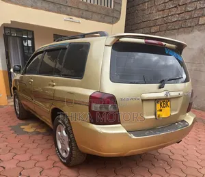 Toyota Kluger 2006