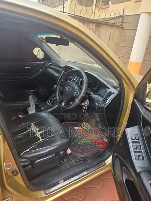 Toyota Kluger 2006