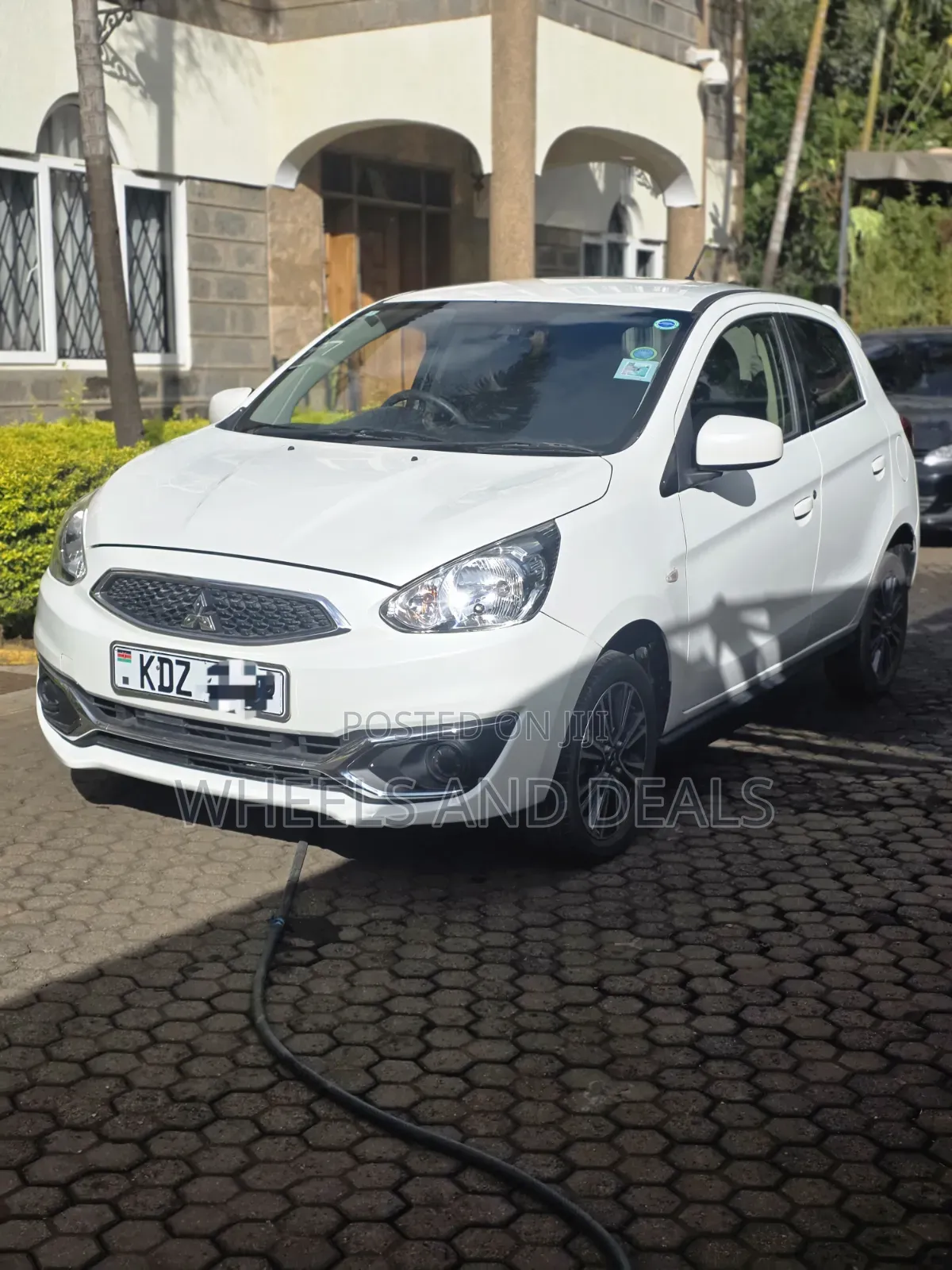 Mitsubishi Mirage 2019 White