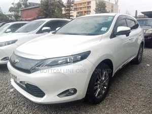 Toyota Harrier 2017 White