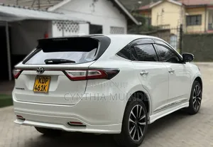 Toyota Harrier 2018 White