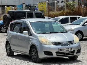 Nissan Note 2011 Silver