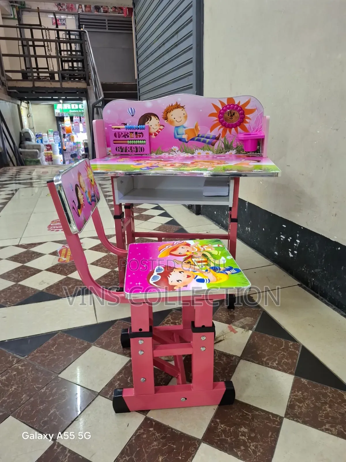 Kids Study Table