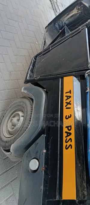 Piaggio 2020 Black