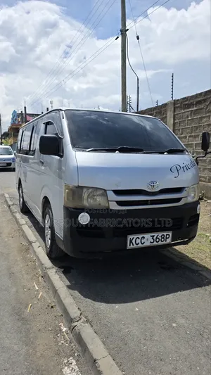 Toyota HiAce 2017 Grey