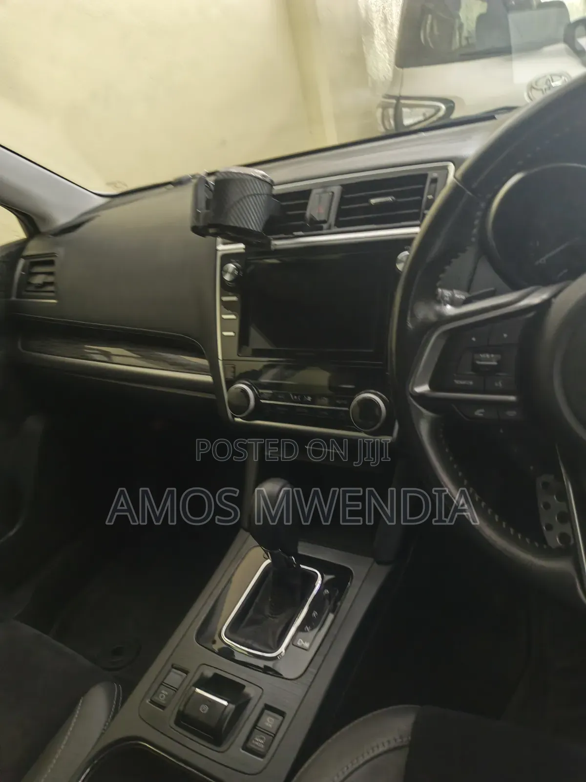 Subaru Outback 2019 White