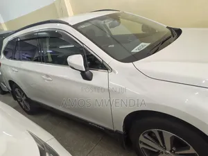 Subaru Outback 2019 White