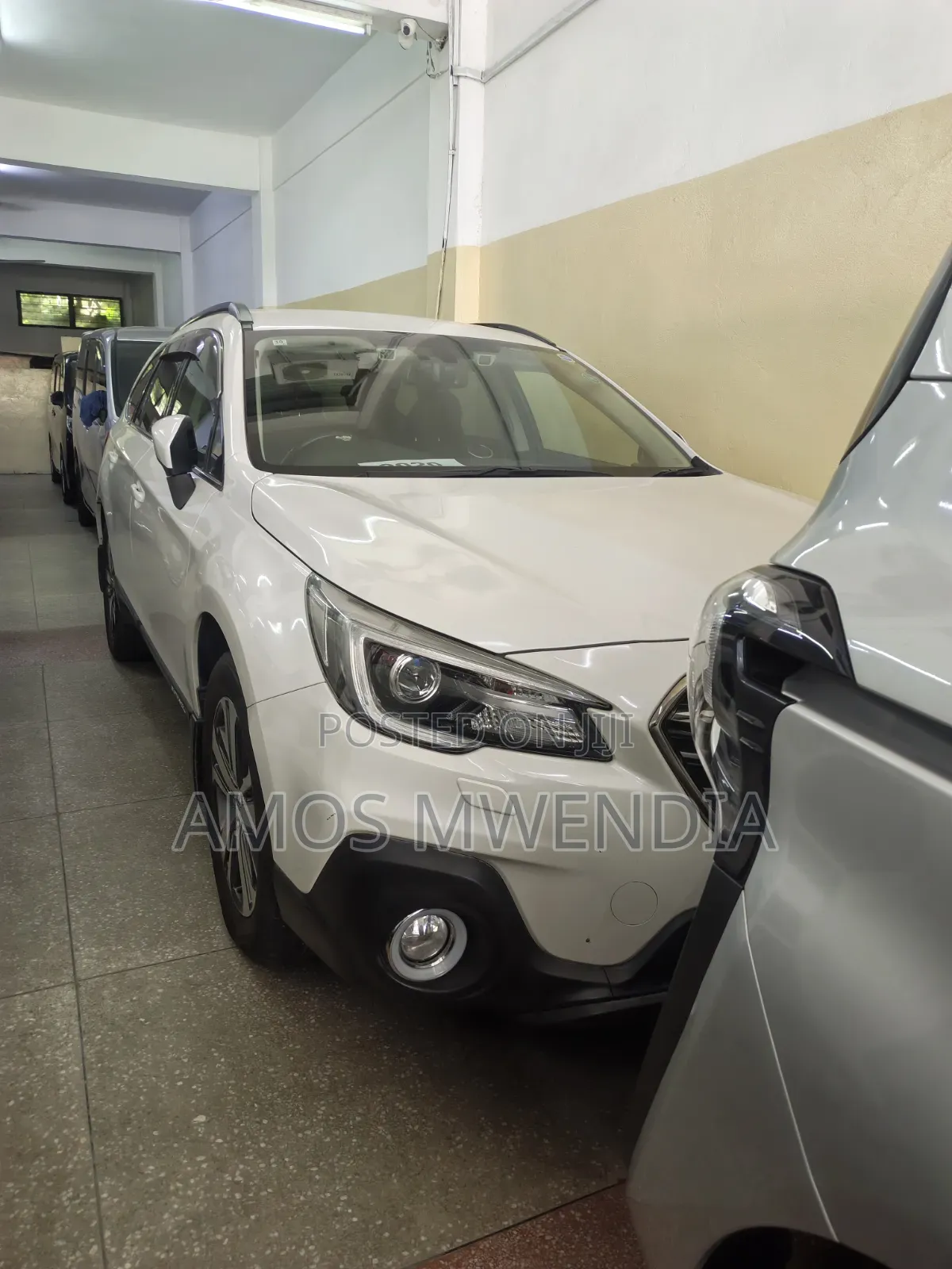 Subaru Outback 2019 White