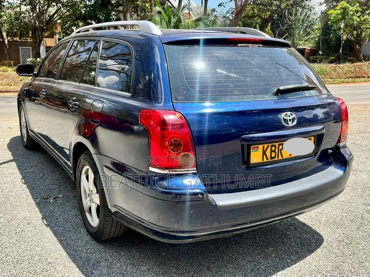 Toyota Avensis 2005 Blue