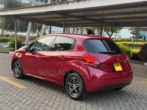 Peugeot 208 2016 Burgundy