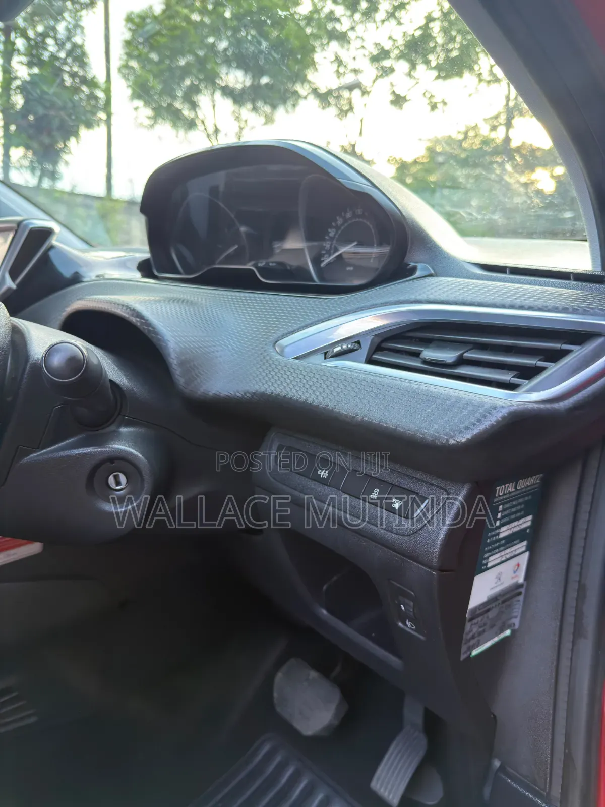 Peugeot 208 2016 Burgundy
