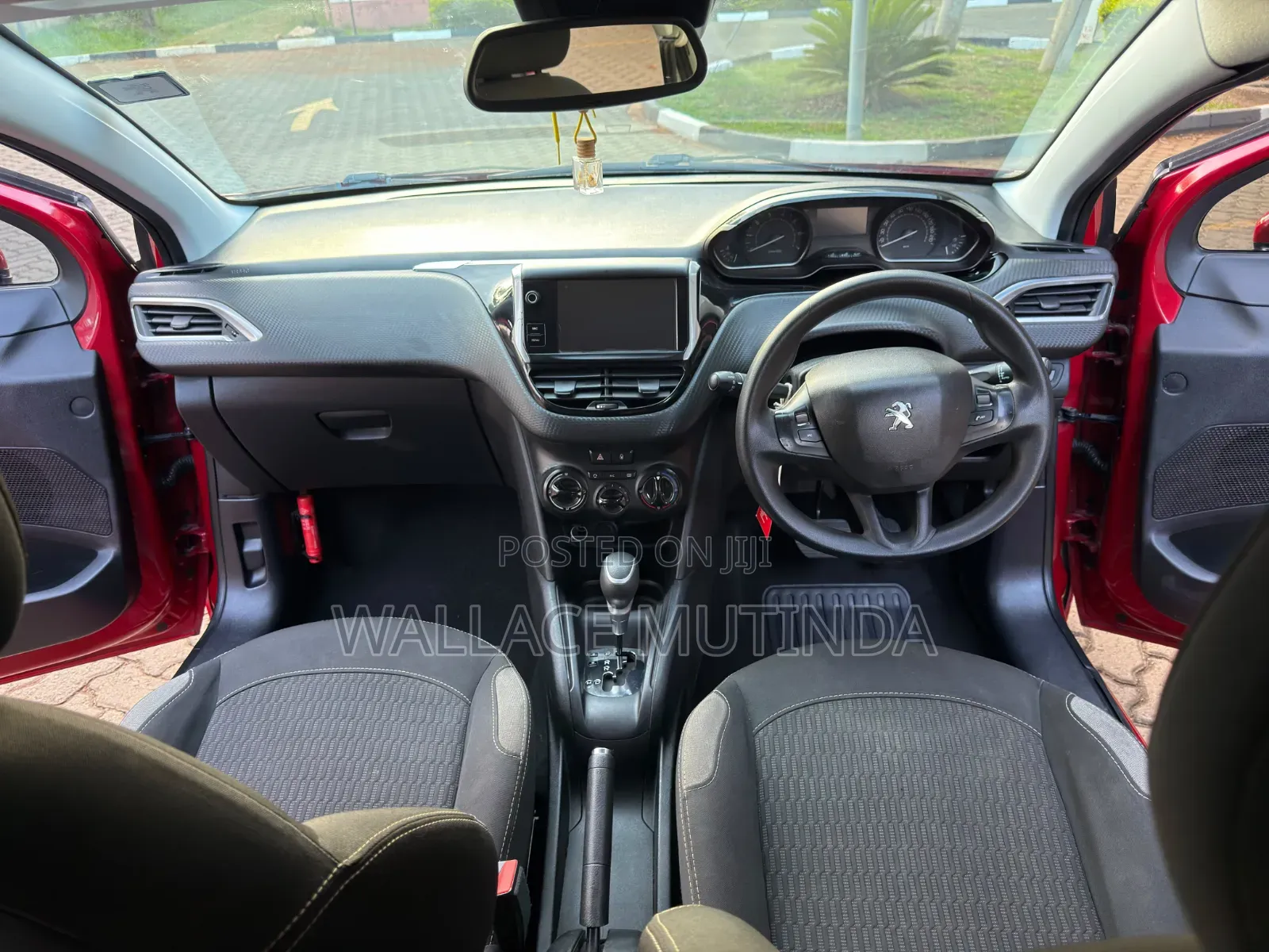 Peugeot 208 2016 Burgundy