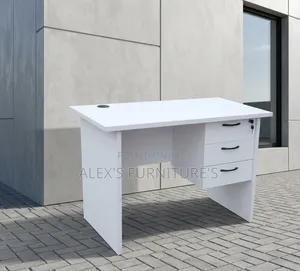 Pure White Office Desk *Workstation for Office Table