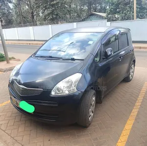Toyota Ractis 2008 Black