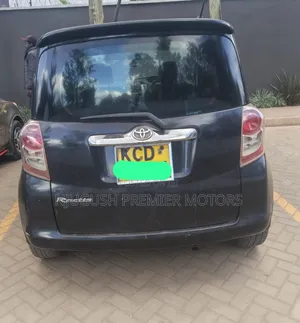 Toyota Ractis 2008 Black