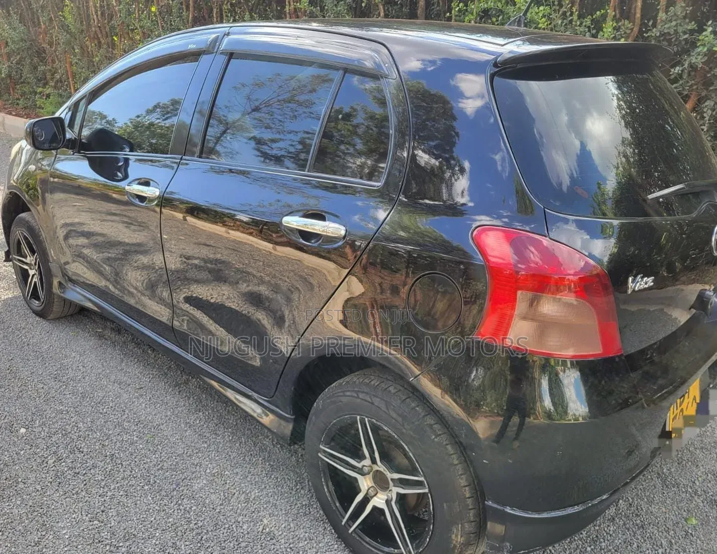 Toyota Vitz 2006 Black
