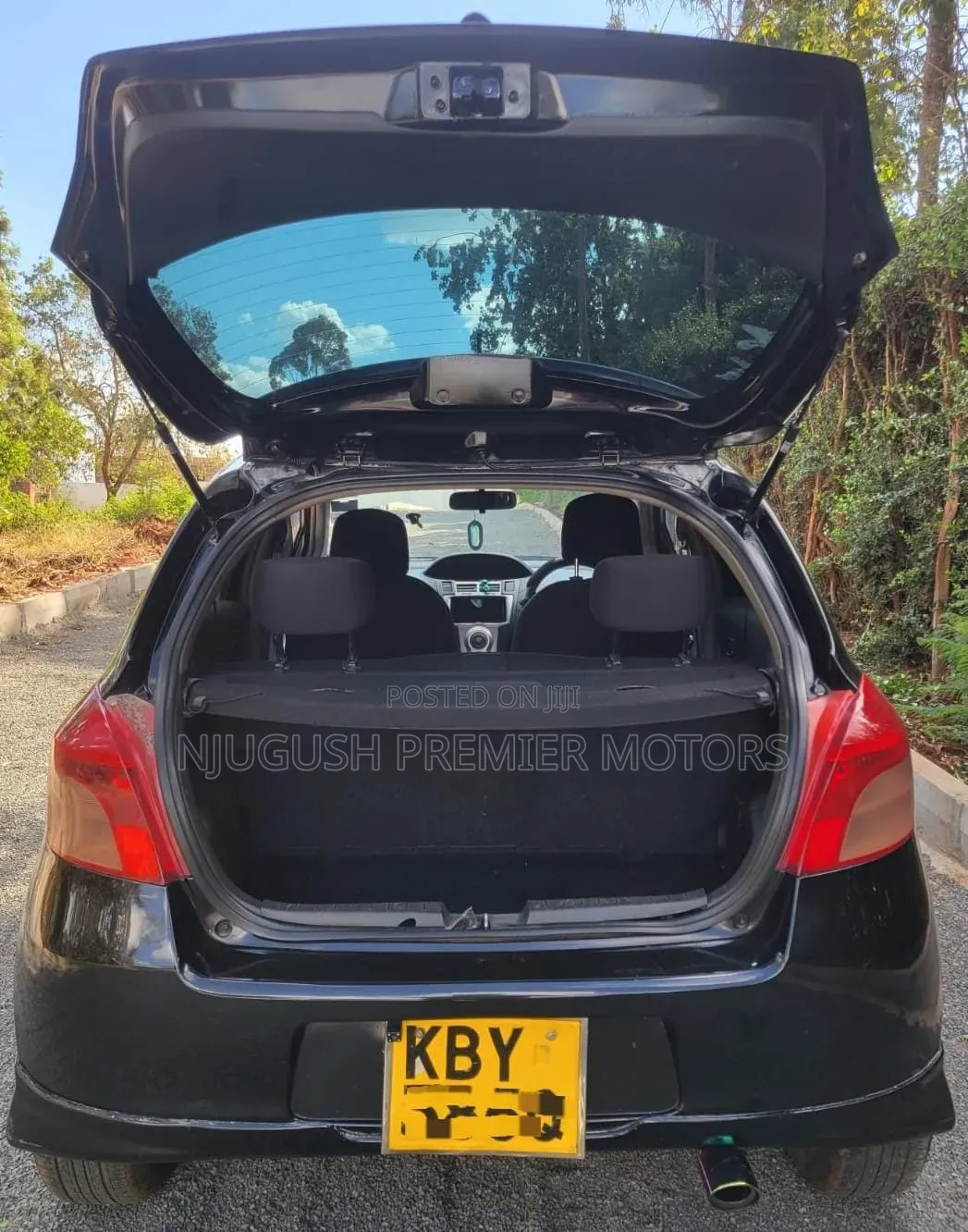 Toyota Vitz 2006 Black
