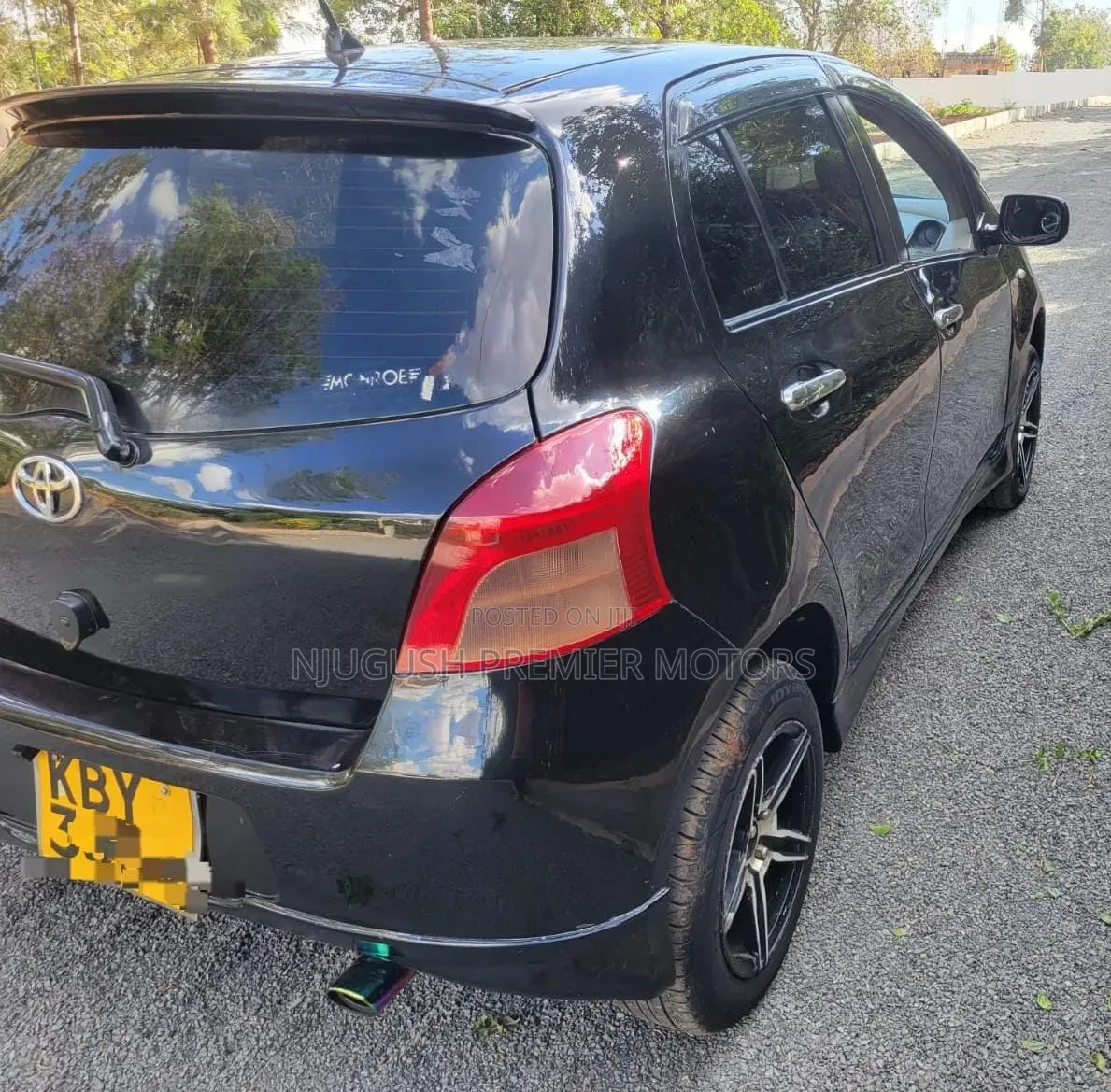 Toyota Vitz 2006 Black